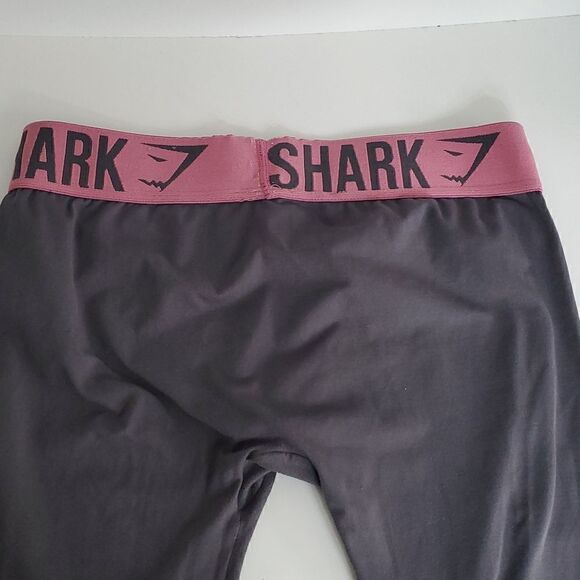 Gymshark Grey and Pink Full Length Workout Leggings Size M - Picture 5 of 7